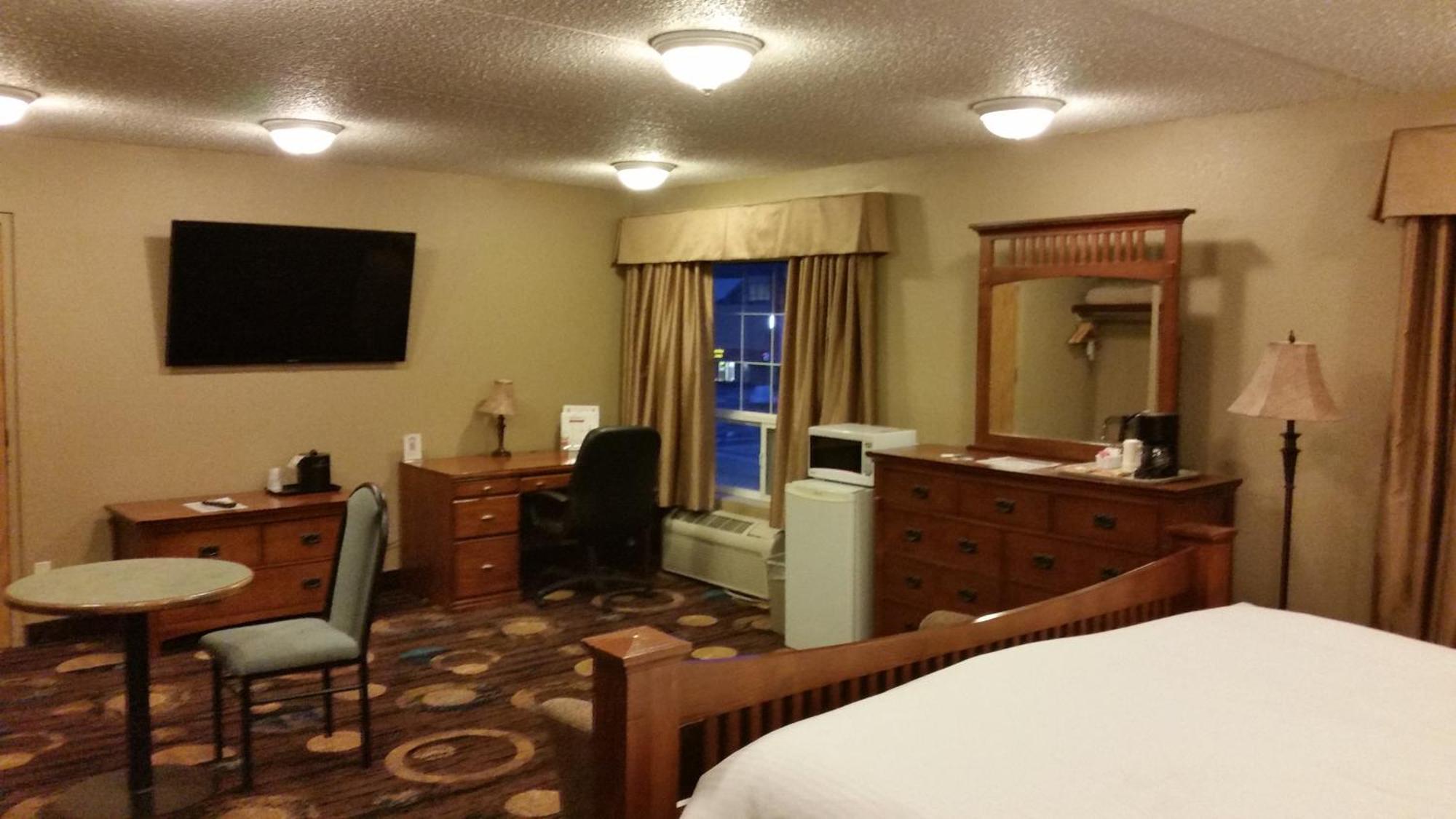 Stonebridge Hotel Fort Mcmurray Habitación foto